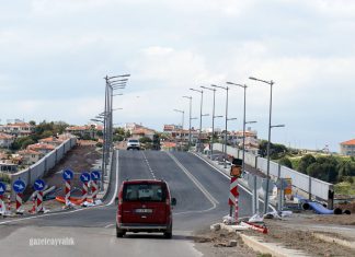 CUNDA KÖPRÜSÜNDE SIRA YAYALARDA
