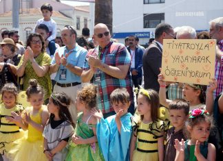 8. AYVALIK TİYATRO FESTİVALİ BAŞLADI