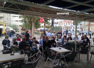 İHRAÇ EDİLEN AKADEMİSYENLERE DESTEK EYLEMİ