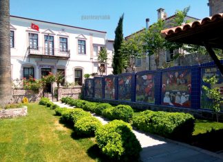 KAYMAKAMLIK BAHÇESİ MOZAİK PANOLARLA KAPLANDI