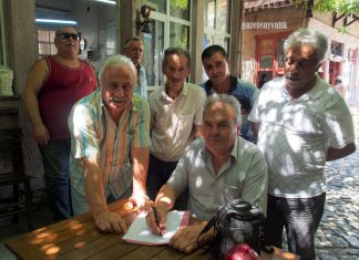 AYVALIK’TA DOĞALGAZ İÇİN İMZA KAMPANYASI