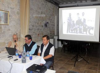 ESKİ AYVALIK’I FOTOĞRAFLAR VE HİKÂYELERLE ANLATTILAR
