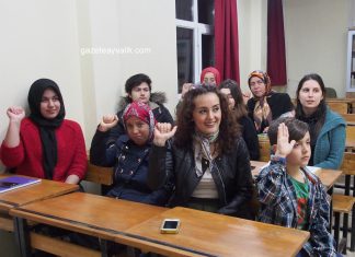 İŞİTME ENGELLİLER İÇİN İŞARET DİLİNİ ÖĞRENİYORLAR
