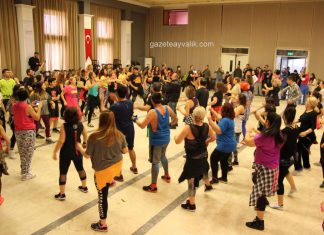 ZUMBA DANSI İLE CAN DOSTLARA DESTEK OLDULAR