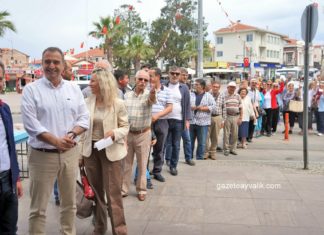 AYVALIK’TA, İNCE’YE DESTEK