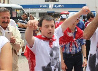 AYVALIK’TA ENGELLİLER HAFTASINA ÖZEL KUTLAMA