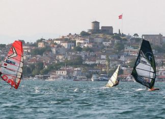 RÜZGAR SÖRFÜ YARIŞLARI SONA ERDİ