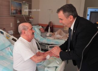 Vatandaşları evinde ziyaretti, hasta ve yaşlıları unutmadı