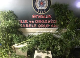 AYVALIK’TA BİR EVE UYUŞTURUCU BASKINI