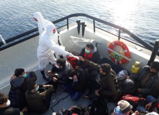 “2021’DE 22 BİN 115 DÜZENSİZ GÖÇMEN YAKALANDI”