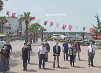 19 MAYIS’I ATA’NIN ANITINA ÇELENK SUNARAK KUTLADILAR