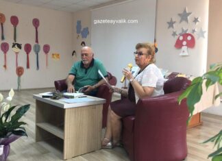 AYVALIK SEVDALISI ŞAİRLERDEN ŞİİR DİNLETİSİ