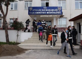28 DÜZENSİZ GÖÇMEN VE 9 ORGANİZATÖR YAKALANDI