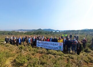 KADINLAR GÜNÜNDE 100 TÜRK KADININI TEMSİLEN 100 FİDAN DİKTİLER