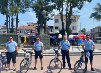 BİSİKLETLİ POLİS TİMİ ‘MARTILAR’ AYVALIK’TA GÖREVE BAŞLADI