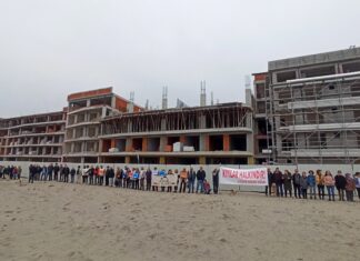 KUMSALDAKİ İNŞAAT KONUSUNU AYVALIK BELEDİYE MECLİS GÜNDEMİNE TAŞIDILAR