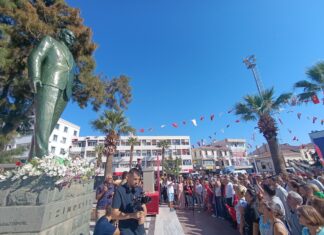 Ayvalık’ta Balyozlu Saldırı Protesto Edildi