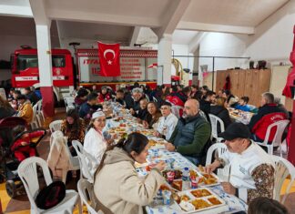 Ayvalık’ta Gastronomi Derneğinden İtfaiye Personeline Anlamlı İftar
