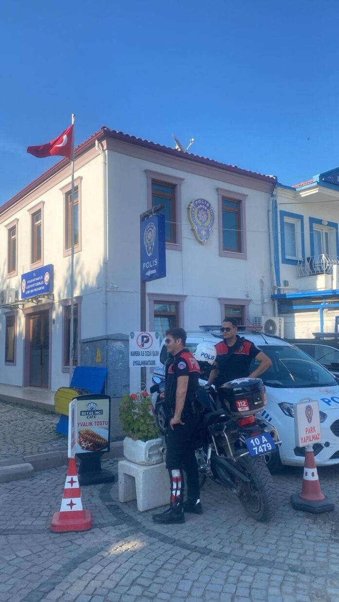 Ayvalık’ta Bayram Yoğunluğuna Karşı Güvenlik Kalkanı: İlçe Emniyet Müdürlüğü’nden Kapsamlı Güvenlik Planı